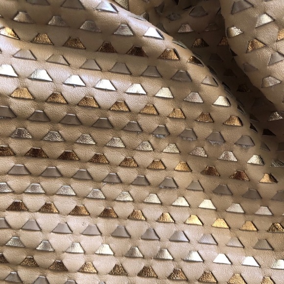 Cross body mini bucket bag beige - Picture 2 of 6